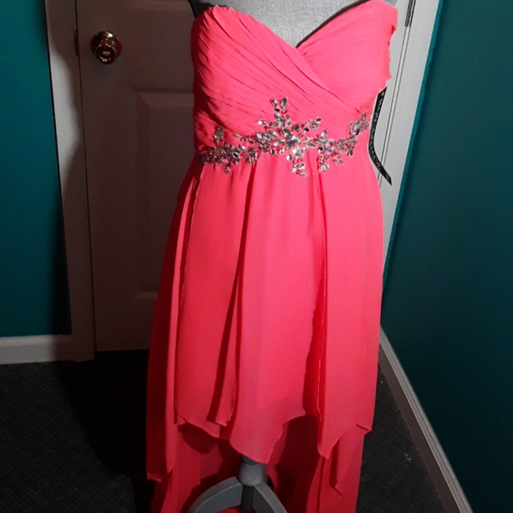 Coral dress strapless